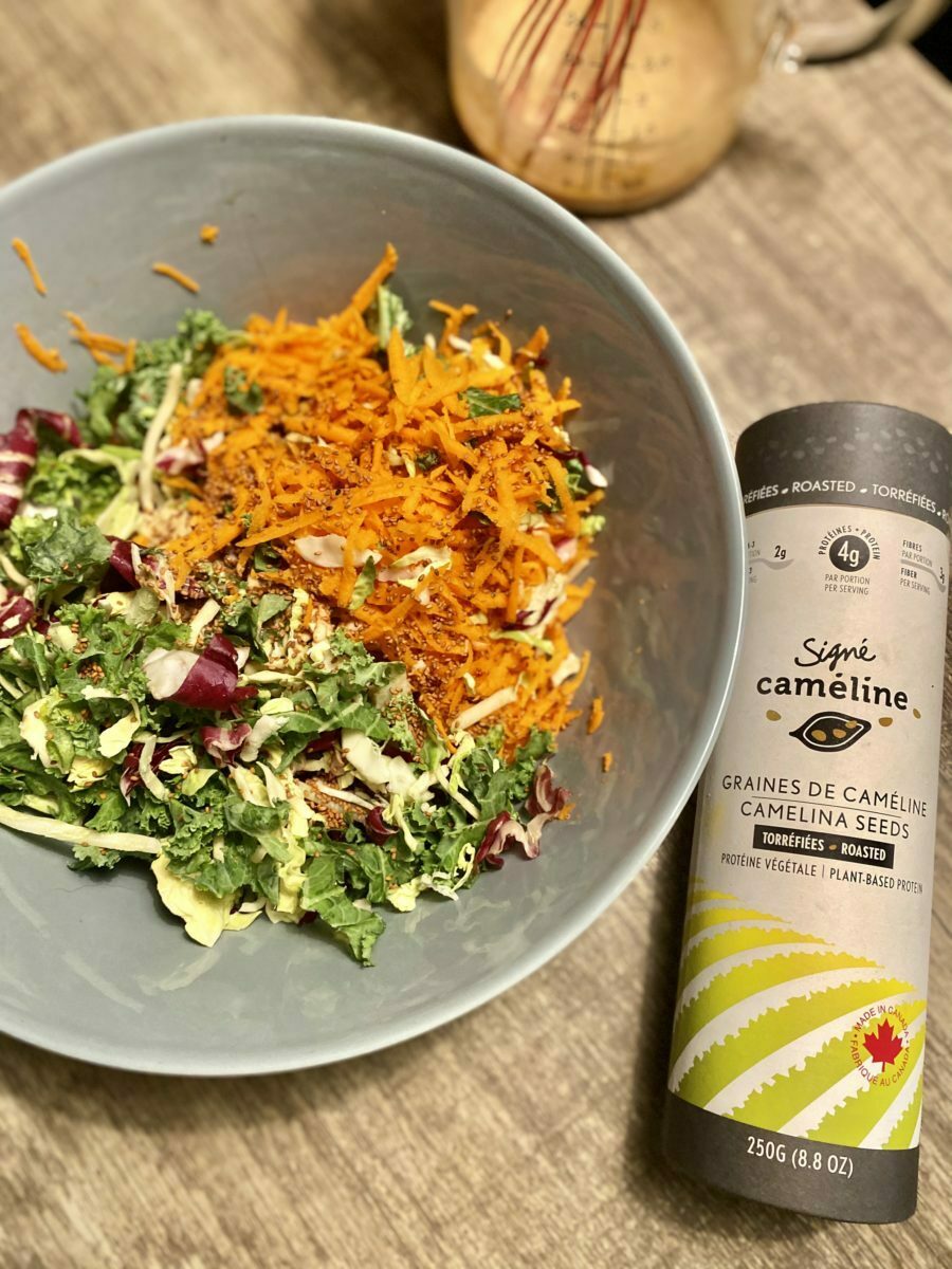 Salade de chou frisé à la caméline