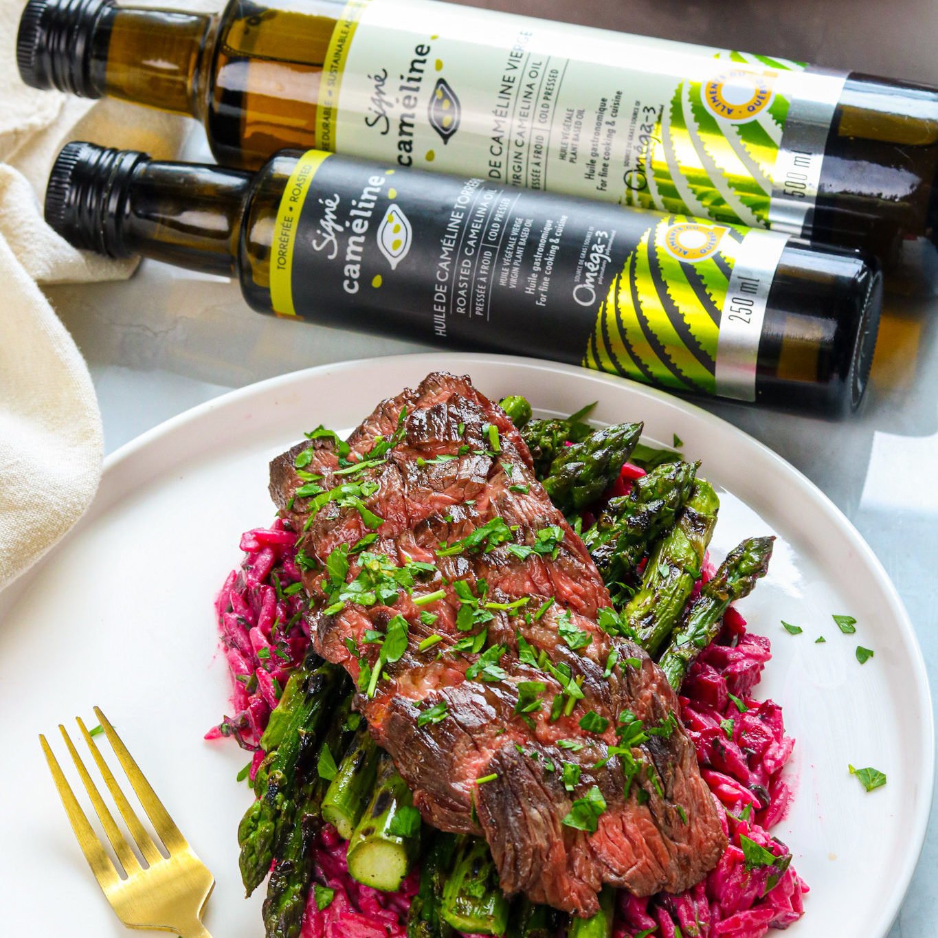 Bavette de boeuf asperges salade d'orzo betteraves caméline